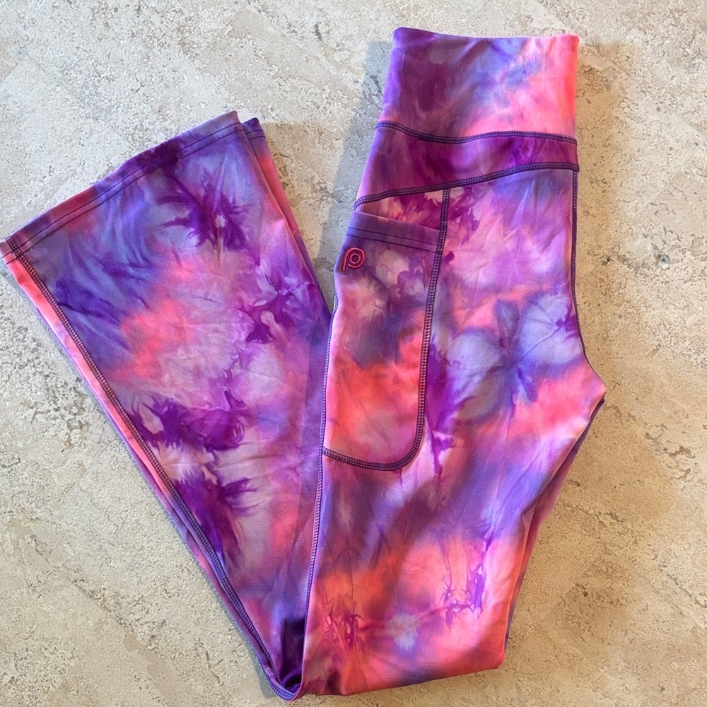 POP Fit size small Colorful‎ Tie-Dye/marbled flare Leggings